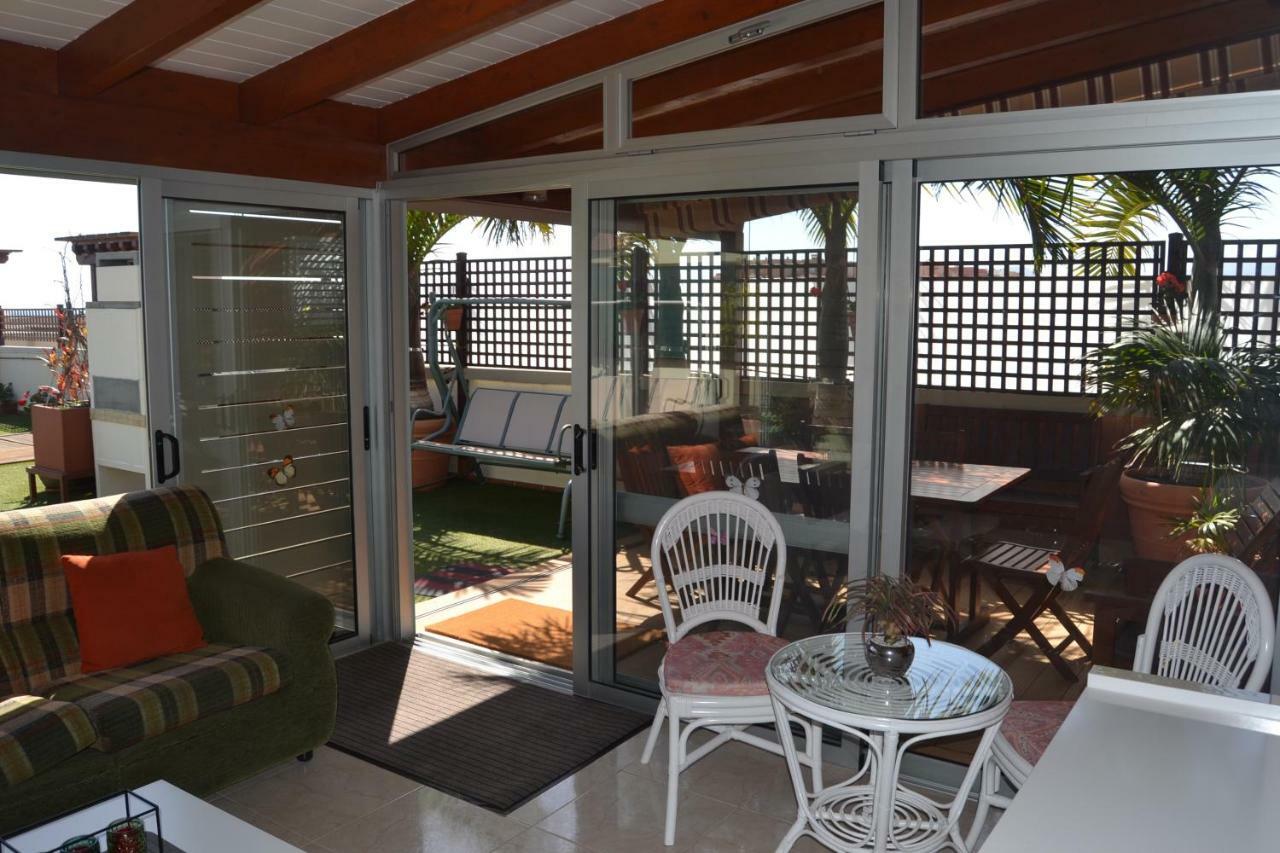 Apartamento Vacacional Atico Frente Al Mar Candelaria Eksteriør billede