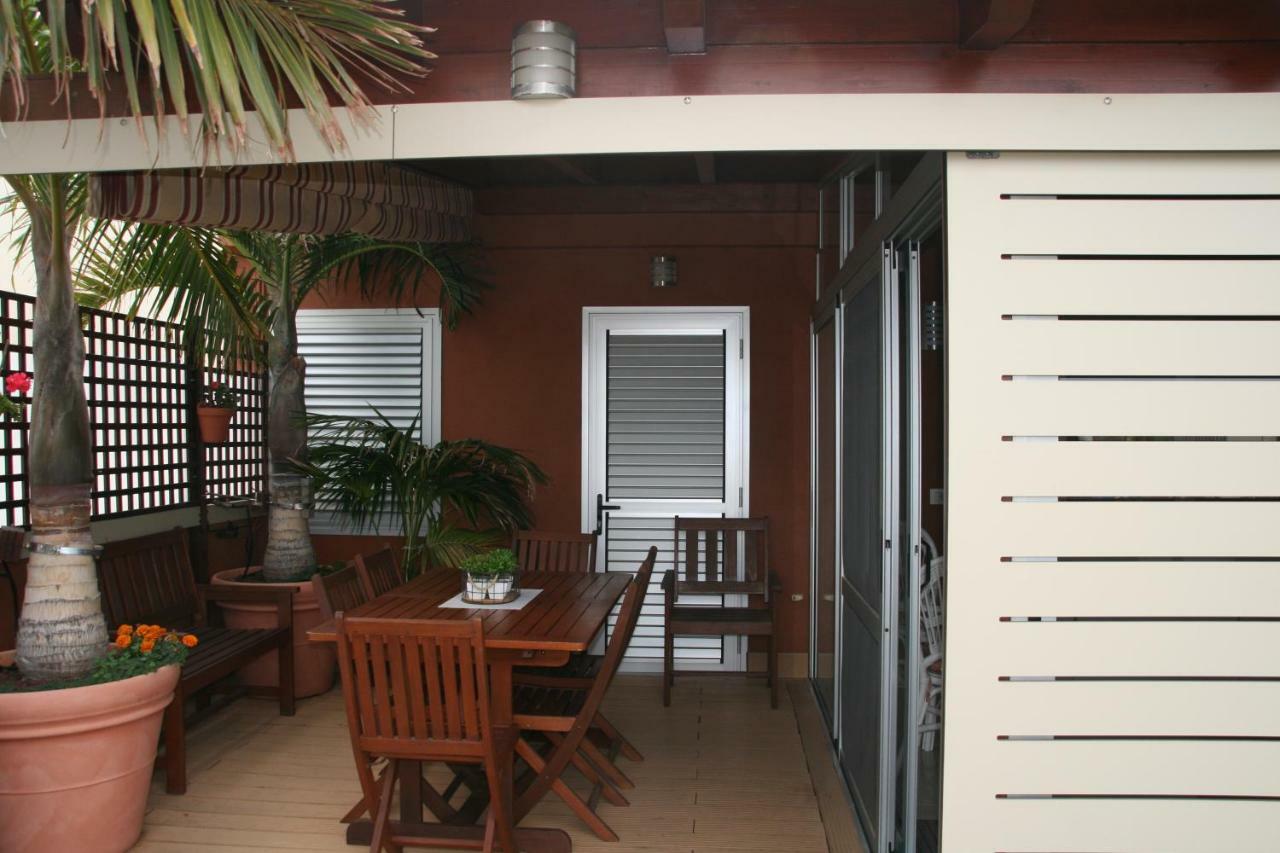 Apartamento Vacacional Atico Frente Al Mar Candelaria Eksteriør billede