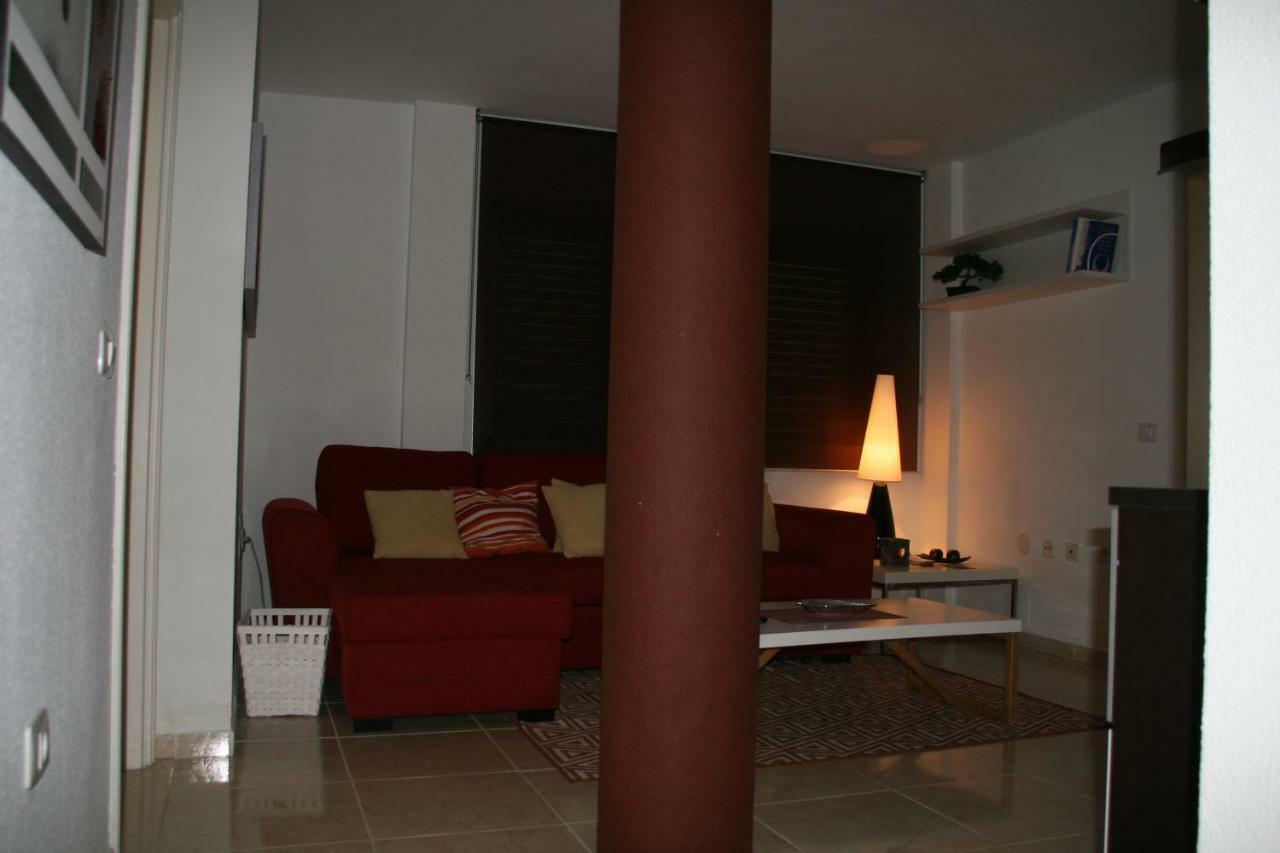 Apartamento Vacacional Atico Frente Al Mar Candelaria Eksteriør billede